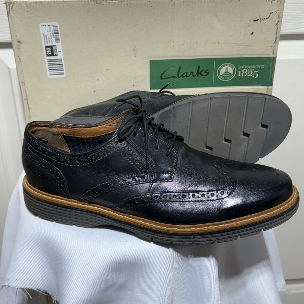 Clarks NewKirk Wing Brogue Leather Shoe Black Men’s Size 11.5 D (#10575)